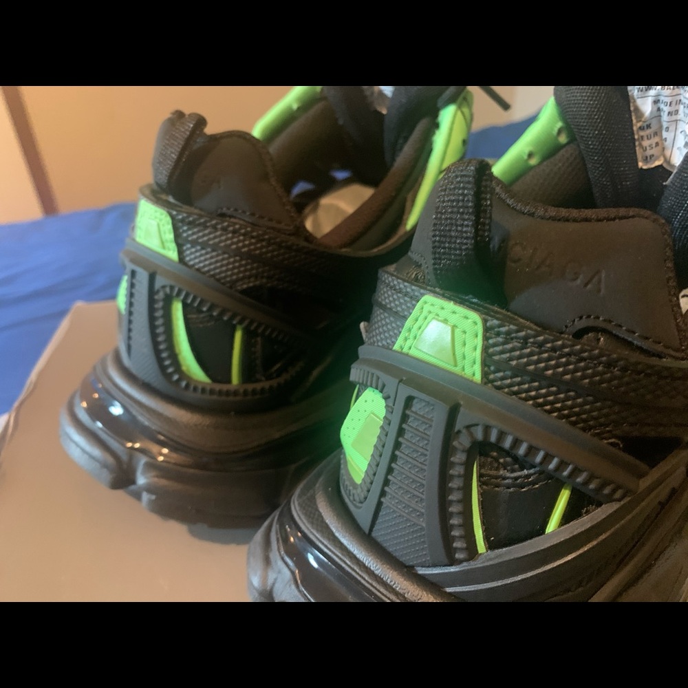 Balenciaga Track2 Sneaker